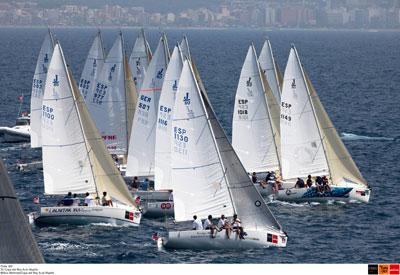 "Bribón”, “Rats on Fire” y “Movistar” mandan tras la costera y apuntan al triunfo final "Bribón”, “Rats on Fire” y “Movistar” mandan tras la costera y apuntan al triunfo final